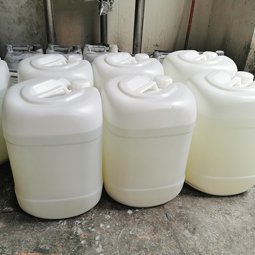 Bùn đánh bóng cho kim loại
